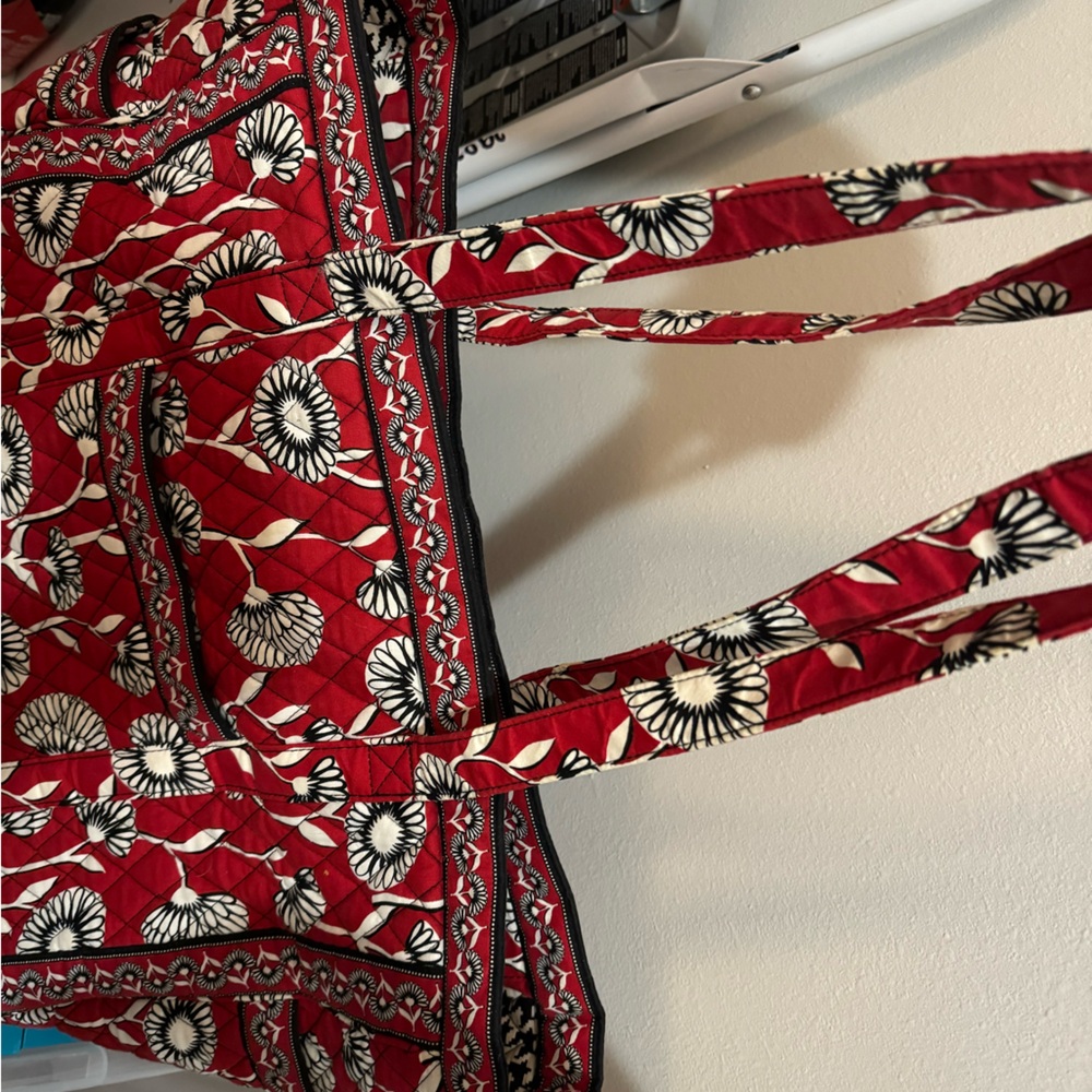 2011 Vera Bradley retired squared away. Large tote bag